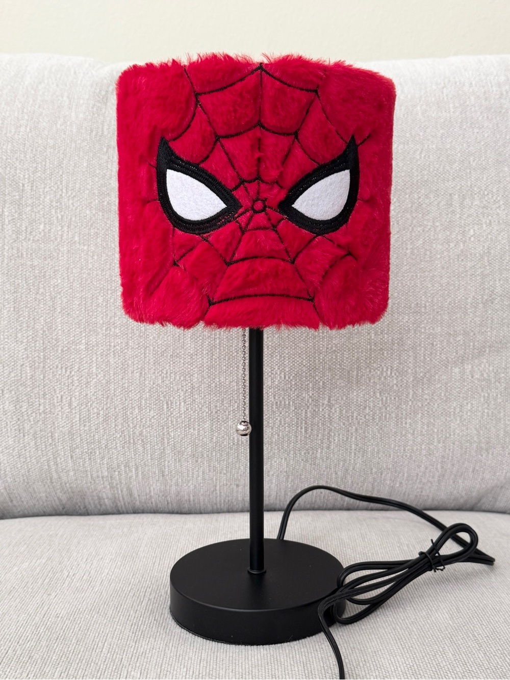 Marvel Red Spider-Man Plush Table Lamp - Picture 5 of 7